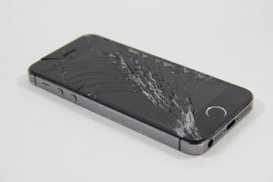 iPhone 7 skærm ødelagt